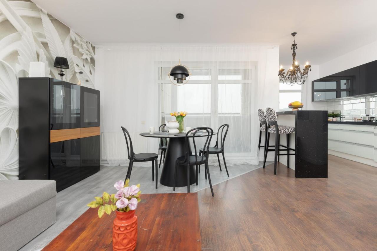 Blonia Wilanowskie Apartment Warsaw By Noclegi Renters מראה חיצוני תמונה